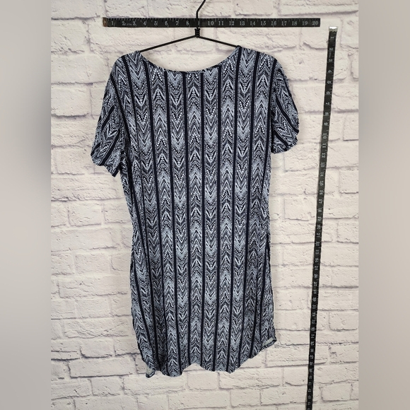 Ariat women's blue casual dress with pockets and feather accent Size Small - Picture 2 of 6